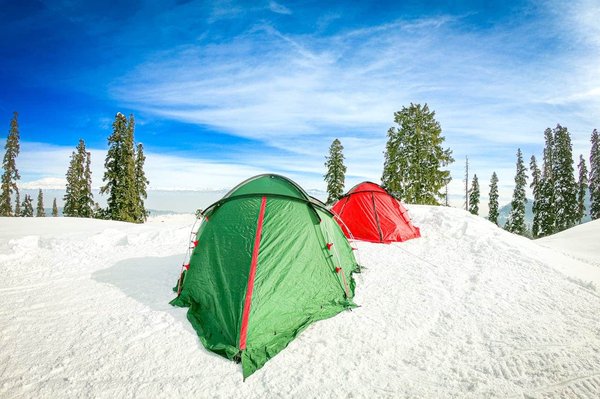 Comment choisir et utiliser un système de chauffage portable pour un camping en hiver?
