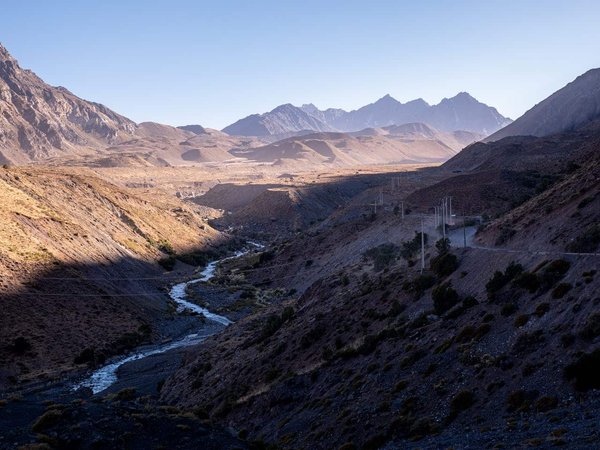 Comment planifier une traversée de la Cordillère des Andes à pied : itinéraires et conseils pratiques ?